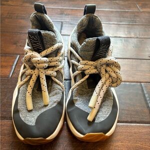 Women’s Nike City Loop